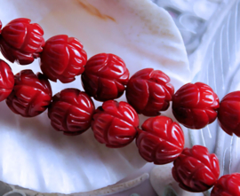 1 Beautiful bead: Red Coral - LOTUS - 9,8 mm