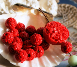 Resin Cinnabar Beads: Peony - 18 mm or Round 8 mm - Red