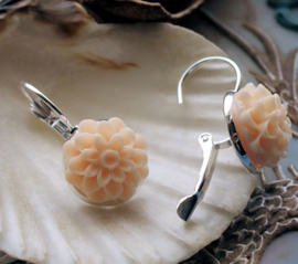 Pair of C&G Earrings: Dahlia - 27 mm long - Pale Pink