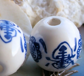 1 Large Bead: Chinese Porcelain - Longevity Symbol- 20 mm - Blue White