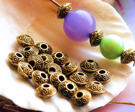 set/5 beads: Disc - 6x4 mm - Antique Silver or Bronz or Red-Gold tone