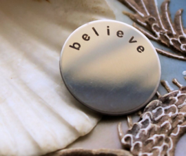 Memory Locket Inhoud (voor glasloze variant) - 23 mm - Believe - Zilver Kleur