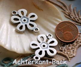 1 Charm/Connector: Flower Daisy - 25x19 mm - Matte Antique Silver tone