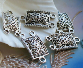 set/2x  2-way Divider/Connector: Filigree Flower - 24x12 mm - Antique Silver tone