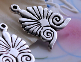Pendant: Tribal/Viking Feathers&Spirals - Pewter - 31x24 mm