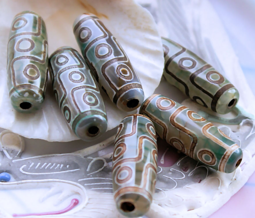 1 Grote Tibetaanse DZI Gebedskraal: 9 Eye Bead - Agaat - ca 30 mm lang