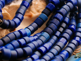 set/10 ANTIEKE TRADE BEADS Handelskralen: Afrika Bapterosse Prosser - ca 8 mm - Blauw tinten