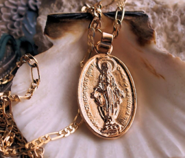 Hangertje aan Ketting: Maria Heilig Hart Jezus - Zilver kleur of Goud kleur in 2 formaten