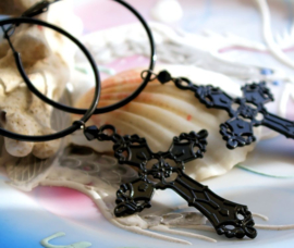 Black Lace Cross Oorbellen Ringen - Zwart - Black Metal Occult Goth