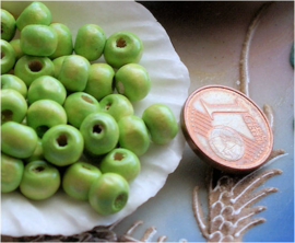 set/50 beads: Wood - Spacer Round - 7x5 mm - Apple Green