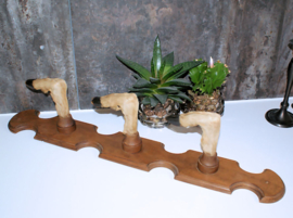 Vintage rack from Roebuck feet & oak - 57 cm