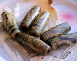 1 Large Tibetan DZI Prayer Bead: Eye Bead - Agate - 40 mm