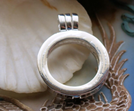 Memory Locket Pendant - 35x28 mm (hollow/no glass) - Silver Tone