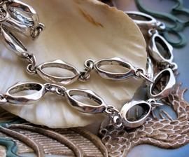 Chains-Clasps-Rings-Dividers etc.