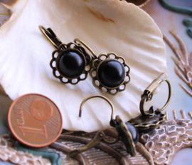 Pair of Earrings: Ornament in Antique Brass/Bronze Tone + Black