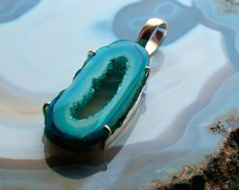 Pendant: Agate Geode Druze - SP - 56 mm - Turquoise