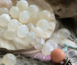 set/5 beads: Moonstone -  Faceted Disc - 7,8x5 mm - White or Gray or Pink