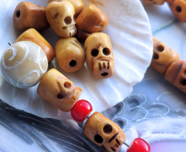 YAK-BONE: set/5 Prayerbeads - SKULL - 11 mm - Buddhistic Occult