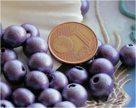 set/20 beads: Wood - Round -  8x7 mm - Ibiza Purple Metallic