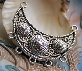 Lovely Detailed Pendant/Connector: India - 47x36 mm - Antique Silver Tone
