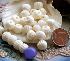 BONE:  set/15 Beads - Round/Melon - approx 8x7 mm - Off White or Ivory-colour