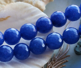 set/2 beads: Candy JADE - Round FACETED - 10 mm - Cornflower Blue
