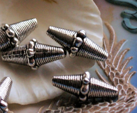 set/2 Large Beads: Tibet - 22x11 mm - Antique Silver Tone Metal