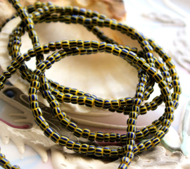 Strand 80 cm/appr. 345 Fair TRADE BEADS: Afrika Ghana -  3-3,5 mm - Yellow Blue