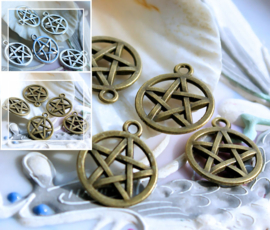set/5 Bedels: Pentagram Pentakel - 20x16,5 mm - Antiek Zilver of Brons kleur