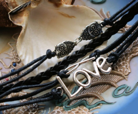 Bracelet 'Black Owls' in Faux Leather & Cord