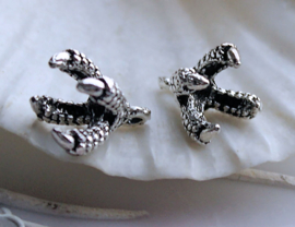 2 Bedels: Adelaar of Monster Klauw - 40 mm - Antiek Zilver Kleur