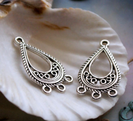 set/2 Charms/Dividers/Earring Chandeliers: Filigree Swirl - 27 mm - Antique Silver Tone
