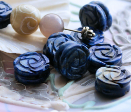 1 bead: Lapis Lazuli - ROSE - 14 mm - Darkblue