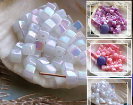 set/35 beads: Acrylic Spacer - Cube - 4x4x4mm - Pink or Violet or White AB