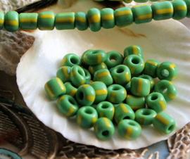 set/20 Fair TRADE BEADS: Afrika Ghana -  5-6 mm - Groen Geel