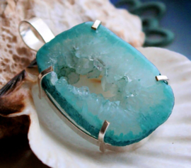 Pendant: Agate Geode Druze - SP - 49 mm - Aqua Blue/Turquoise