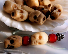 YAK-BONE: set/3 Prayerbeads - SKULL - 11,5 mm - Buddhistic Occult