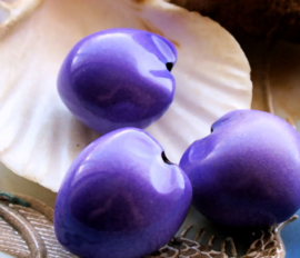 set/3 Very Large Beads: Lumban Seed - Heart - 25 mm - Purple