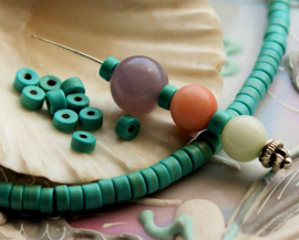 set/15 beads: Turquoise Howlite - Heishi - 4,3 mm