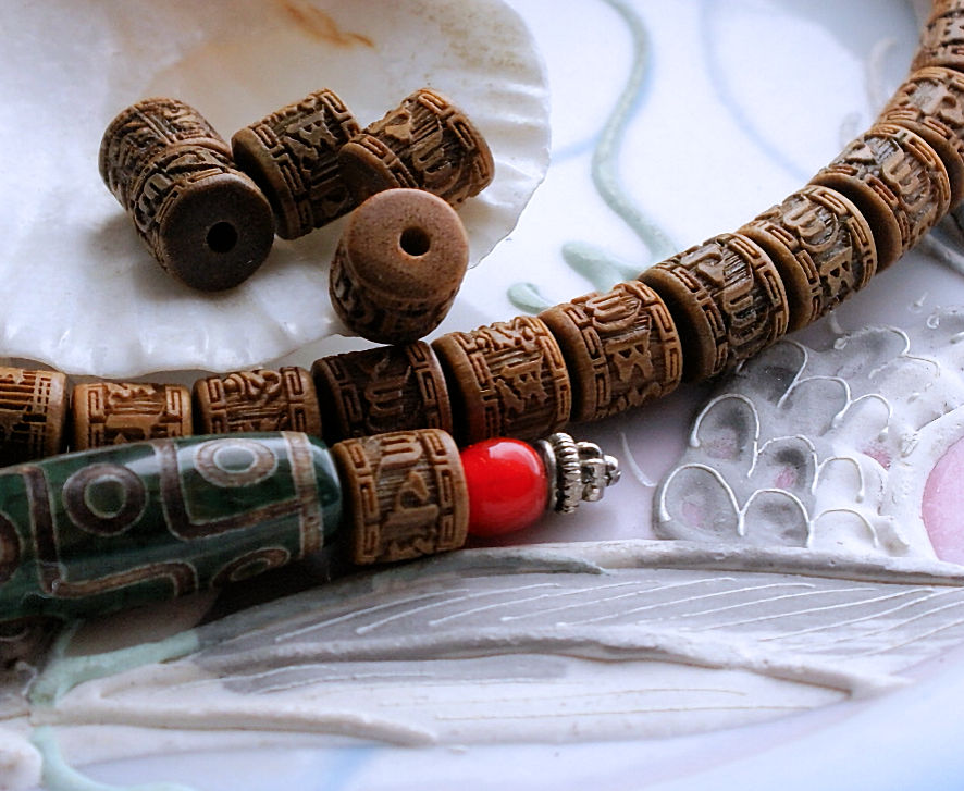 Set/5 Sandalwood Mantra beads - 8 mm tube