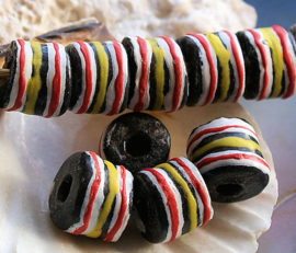 set/3 Grote Krobo TRADE BEADS - Handelskralen uit Ghana - Glas - ca 13x11 mm - Zwart Wit Rood Geel