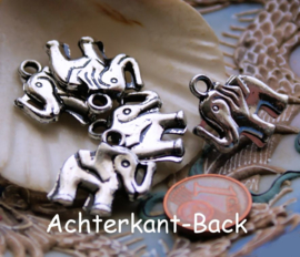 1 Double-sided Charm: Elephant - 20x17 mm - Antique Silver tone Metal Look