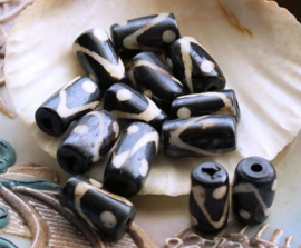 set/6 Batik Bone Beads - Tube - approx 12x7 mm - Black + Off White