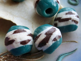 set/2 Grote Krobo TRADE BEADS - Handelskralen uit Ghana - Glas - ca 18 mm - Petrol