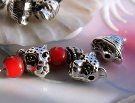 1 bead: Leopard - 10x9 mm - Antique Silver tone metal