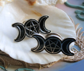 Witch Pin Speld Broche: Maan met (inverted) Pentagram - 26 mm - Zwart Zilver