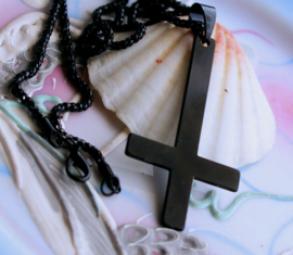 Inverted Cross Hanger (62 mm) aan Ketting - Satanic Black Metal