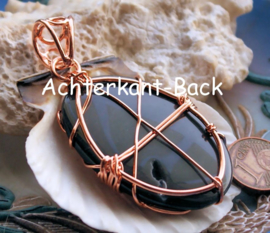 Beautiful Filigree Pendant: Black Onyx Agate and Copper - 66 mm
