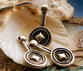 Pendant: Tribal/Viking - Silverplated Pewter - 35 mm