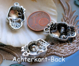 1 Pendant/Charm: Sugar Skull with Flower - 22 mm - Antique Silver tone